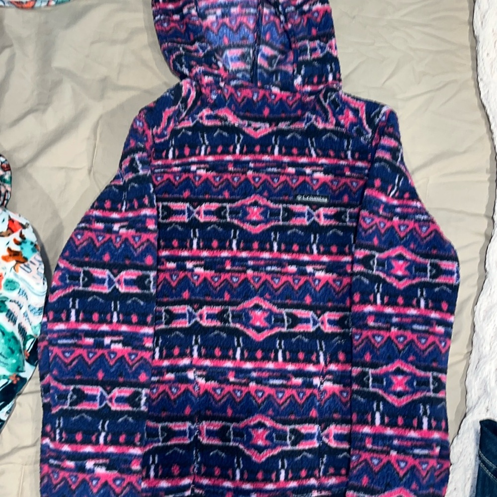 Pullover sweater